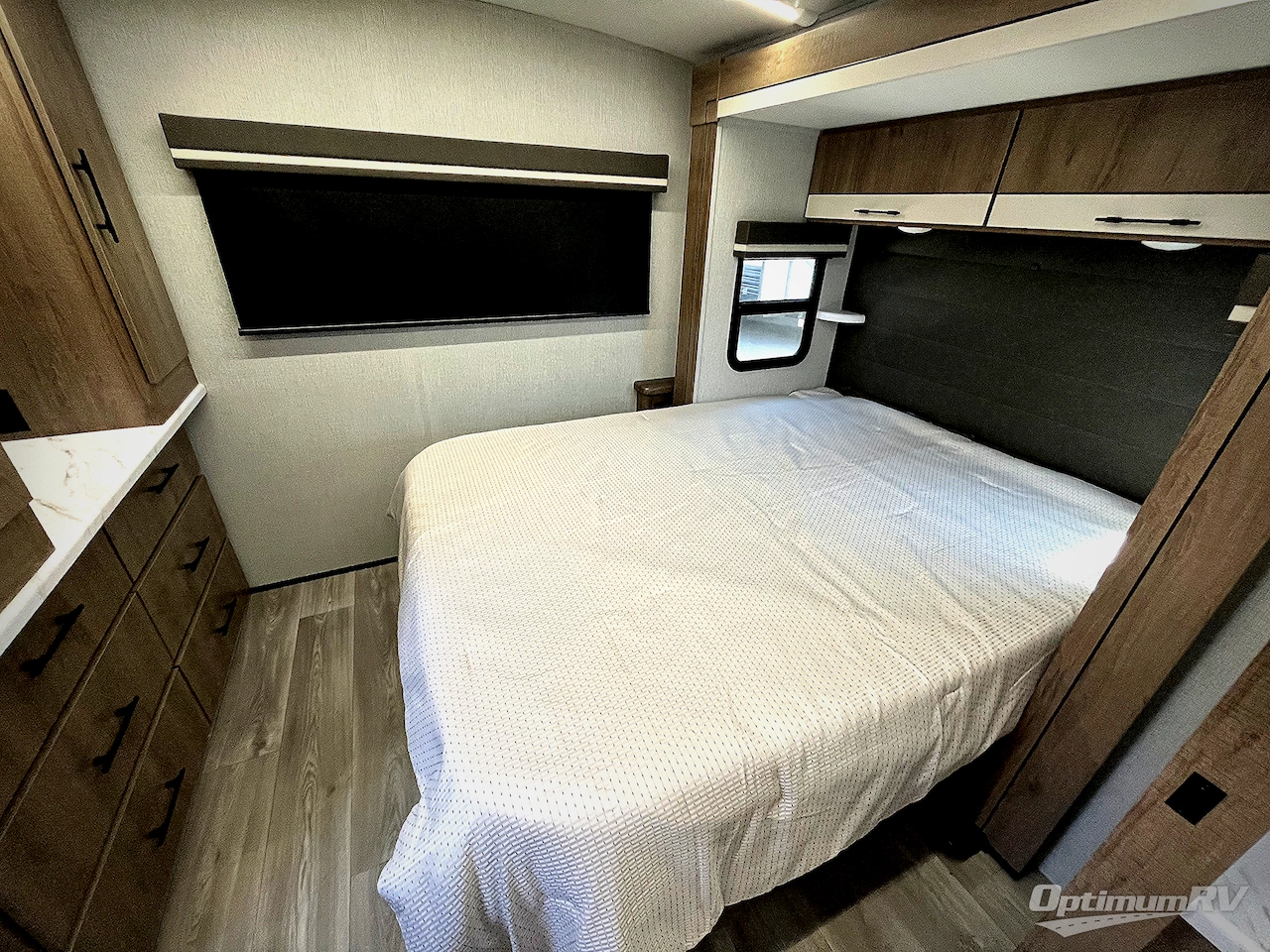 2024 Grand Design Imagine 2920BS Photo 24