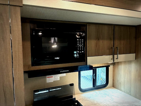 2022 Grand Design Imagine 3250BH RV Photo 2