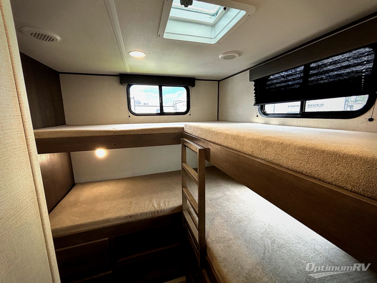 2026 Grand Design Transcend 305BHT Photo 15