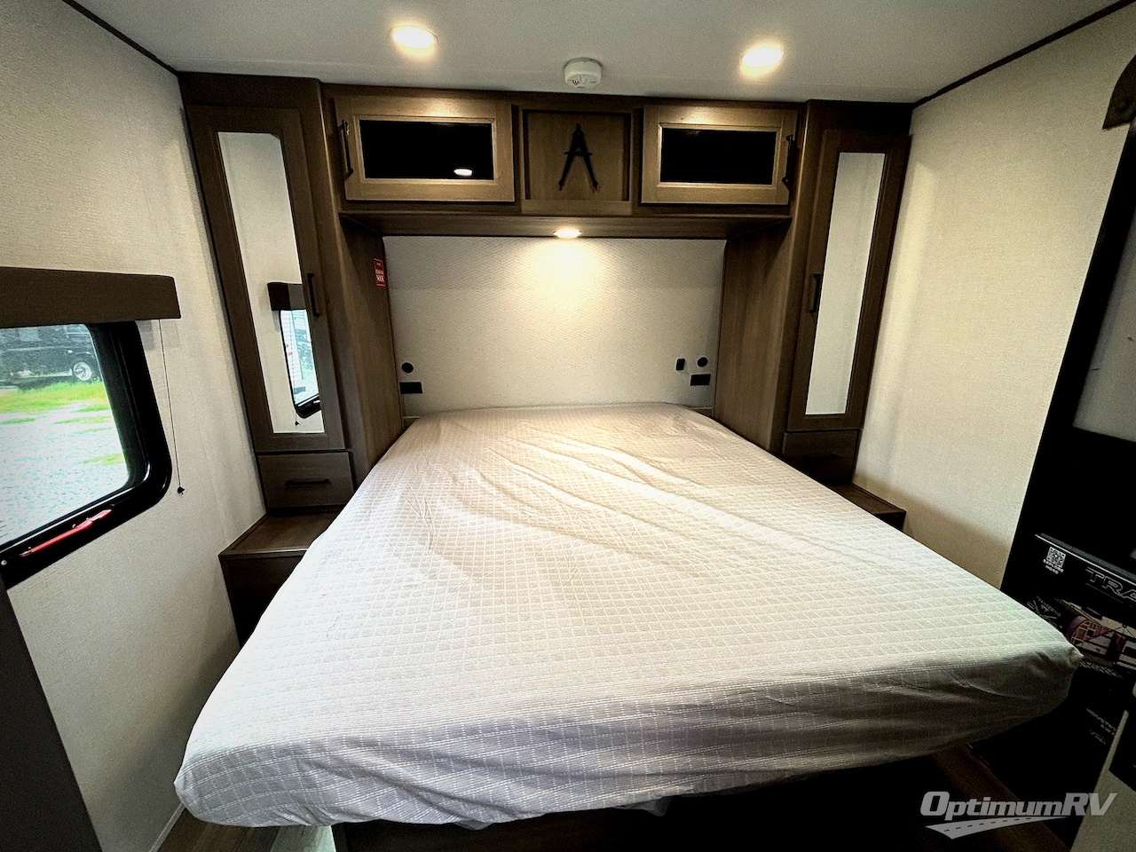 2026 Grand Design Transcend 305BHT Photo 18