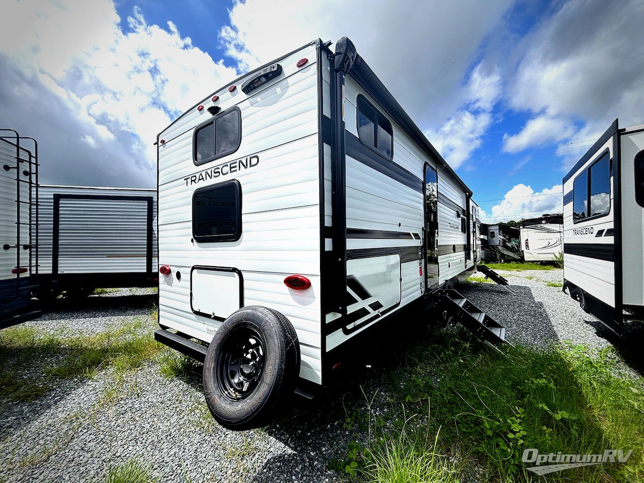 2026 Grand Design Transcend 305BHT Photo 32