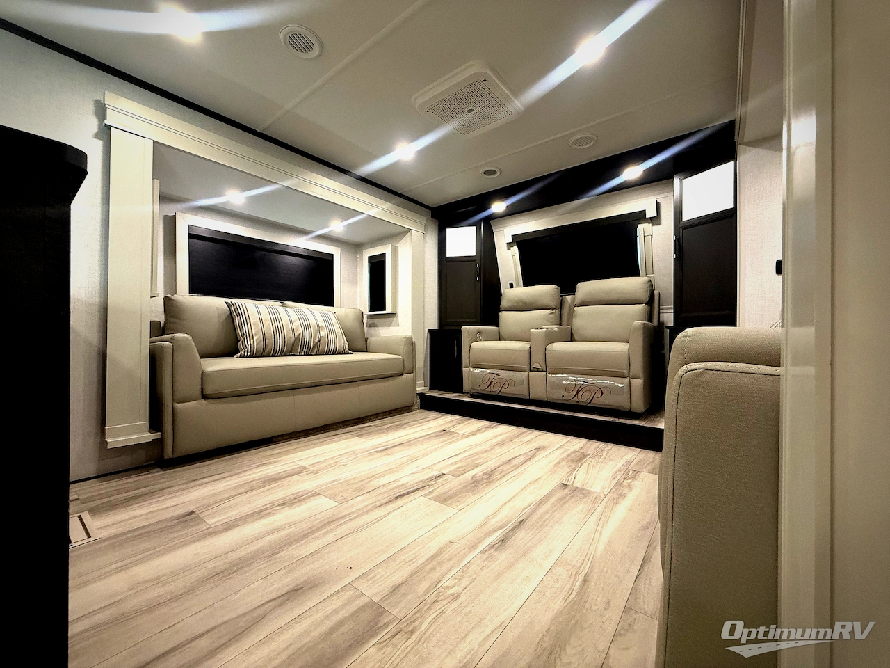 2026 Keystone alpine 3710FL Photo 8