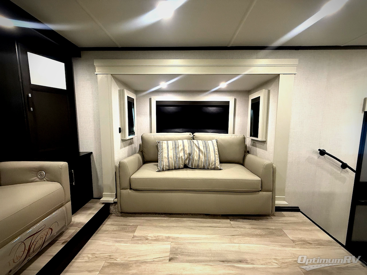 2026 Keystone alpine 3710FL Photo 9