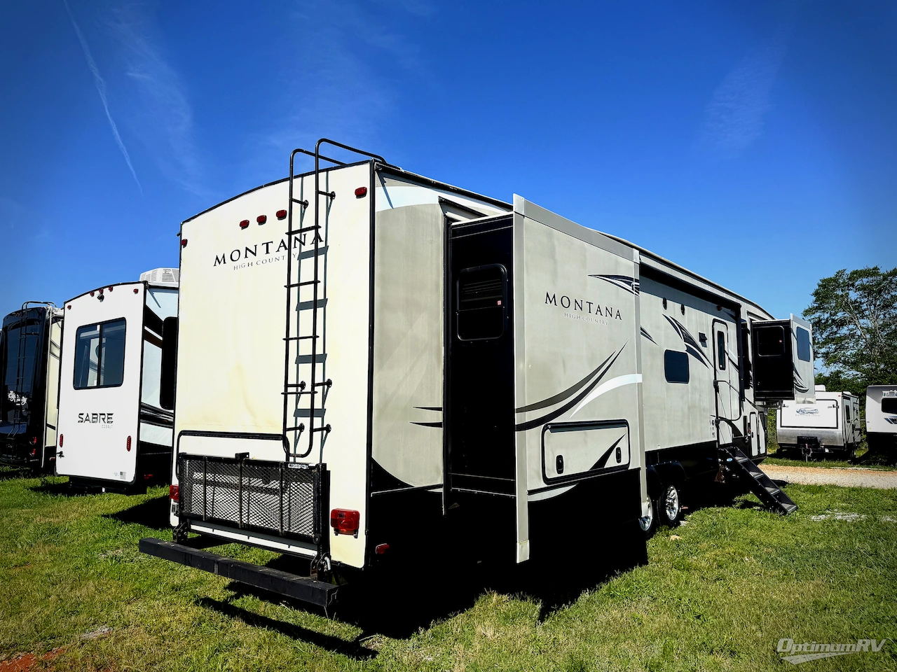 2016 Keystone Montana High Country 375FL Photo 19