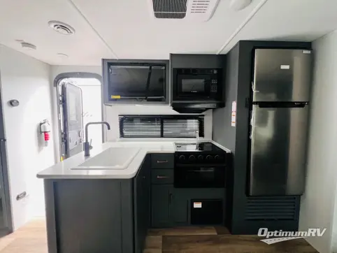 2025 Keystone Bullet 2840QB RV Photo 3