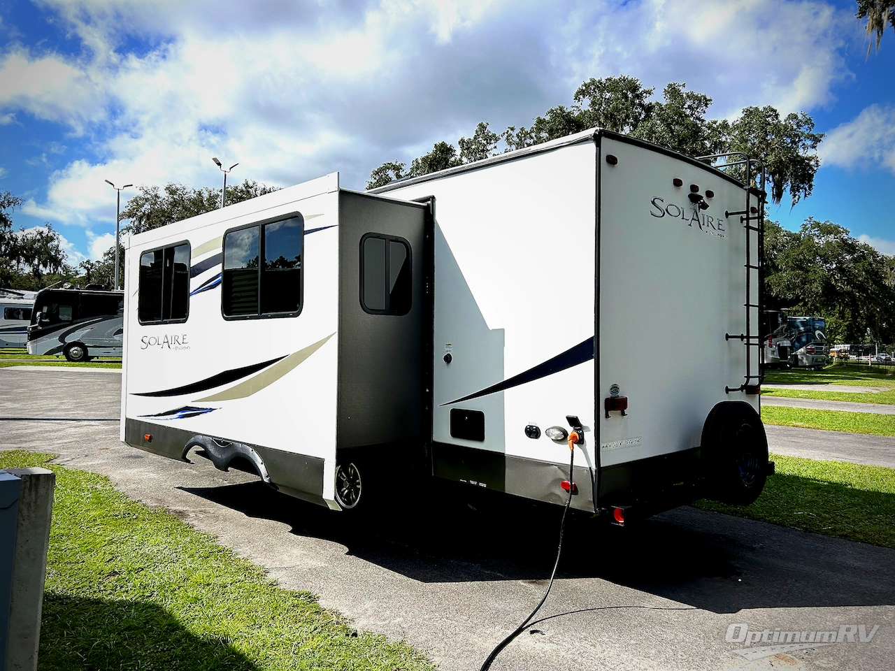 2018 Palomino SolAire Ultra Lite 251RBSS Photo 3