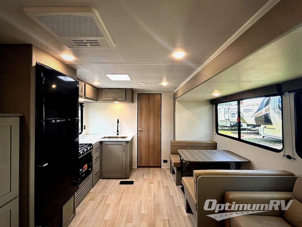 2026 Keystone Hideout Sport 291BR Photo 4