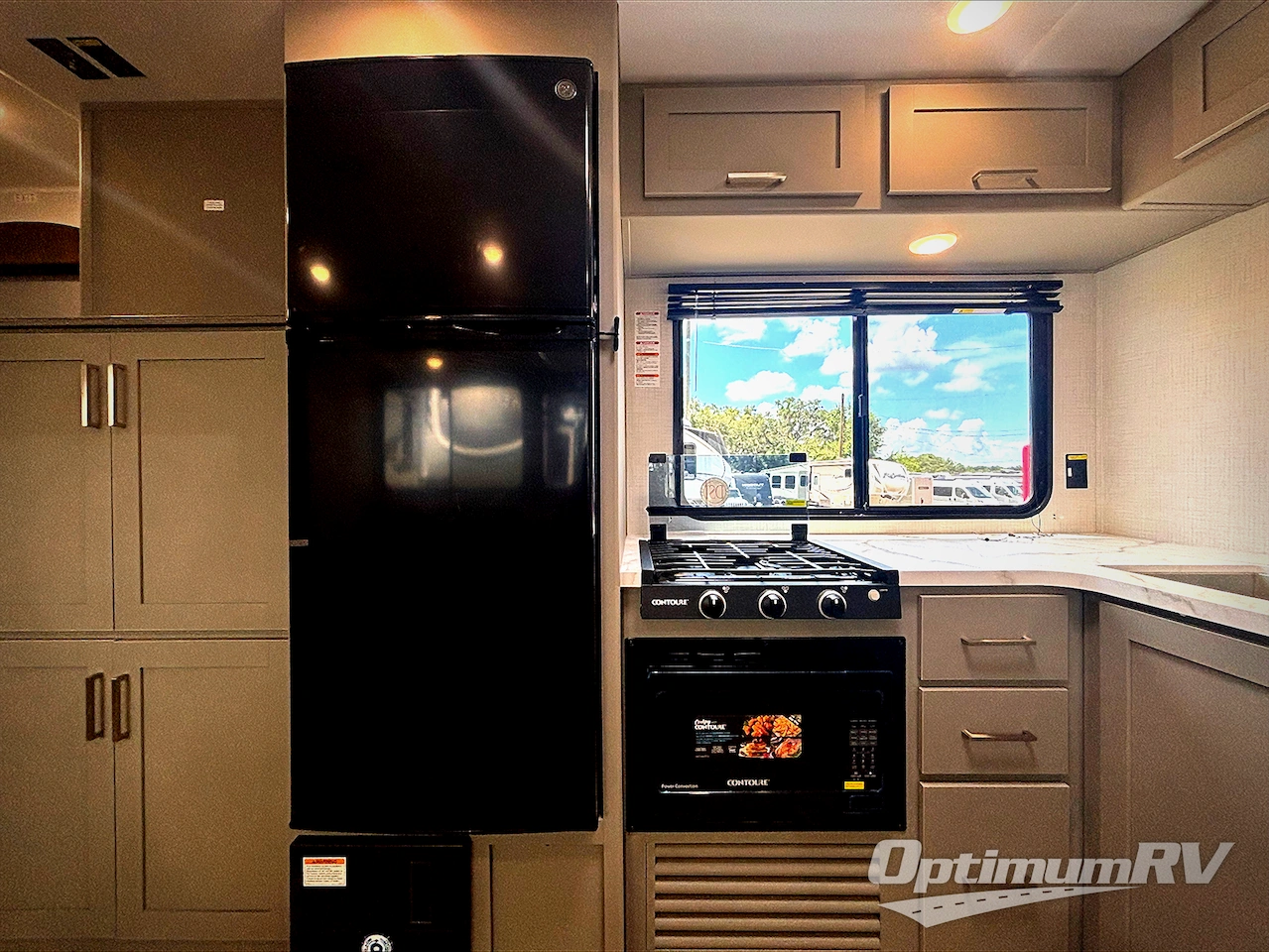 2026 Keystone Hideout Sport 291BR Photo 10