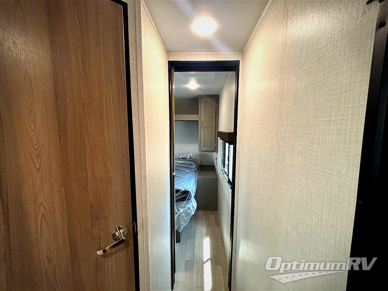 2026 Keystone Hideout Sport 291BR Photo 12