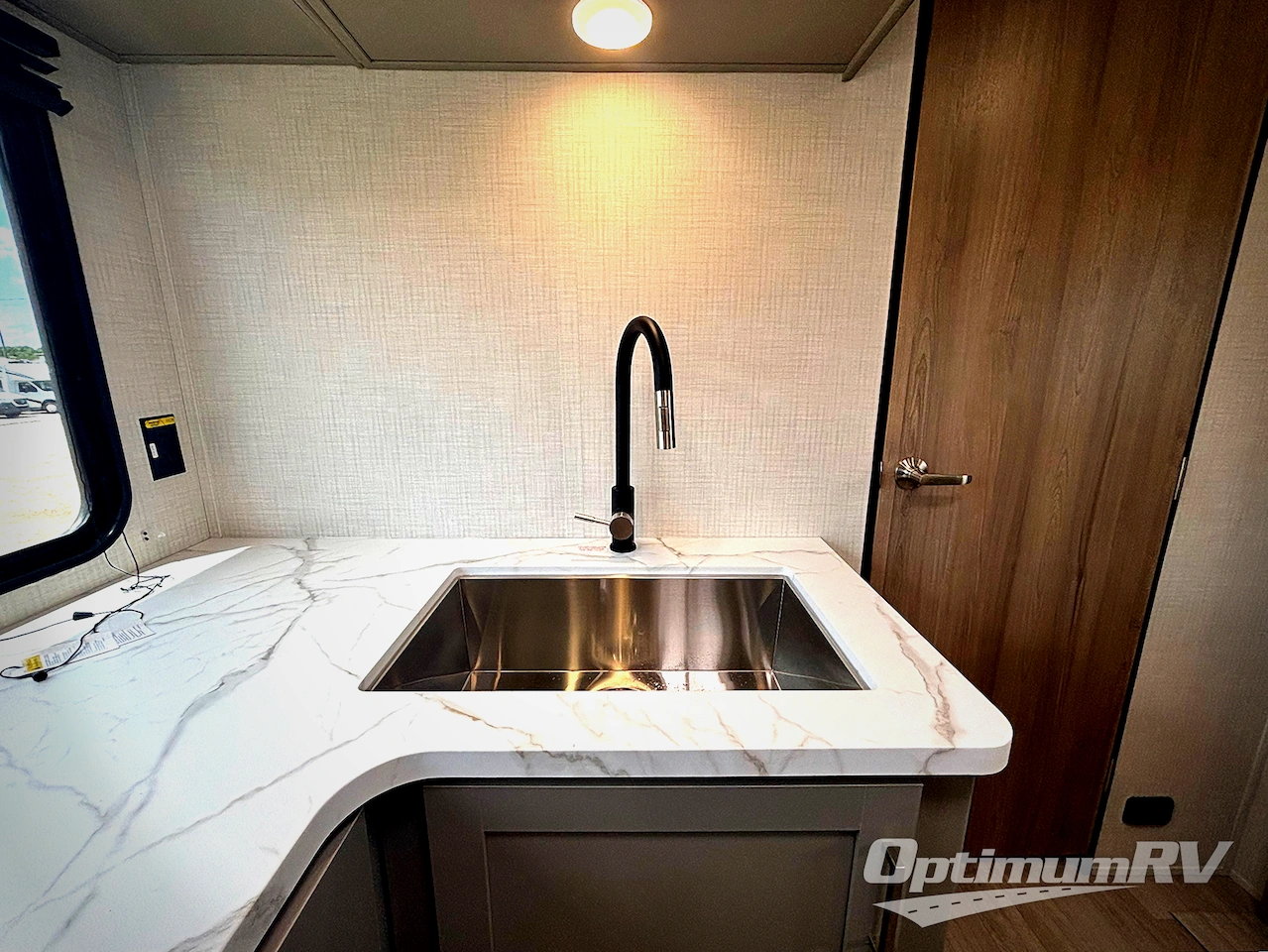 2026 Keystone Hideout Sport 291BR Photo 11