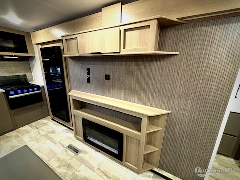 2025 Dutchmen Kodiak 241BHSL RV Photo 4