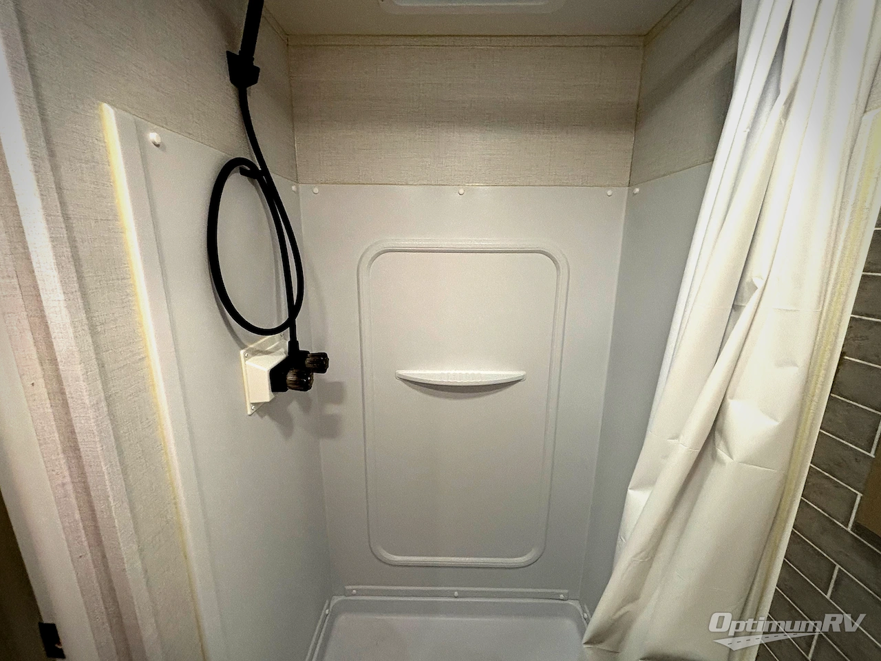 2025 Dutchmen Kodiak 241BHSL Photo 12