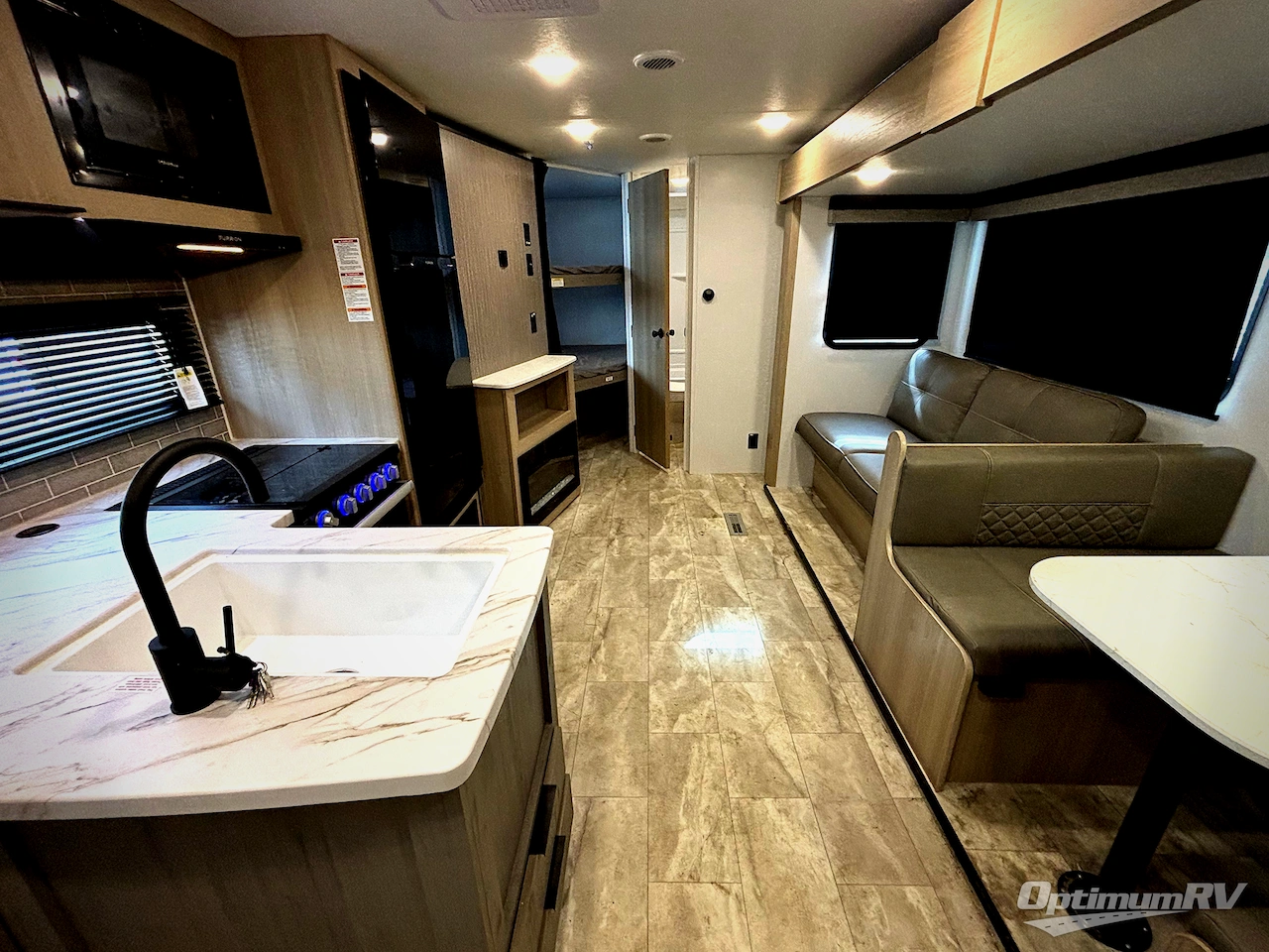 2025 Dutchmen Kodiak 270BHSL Photo 4