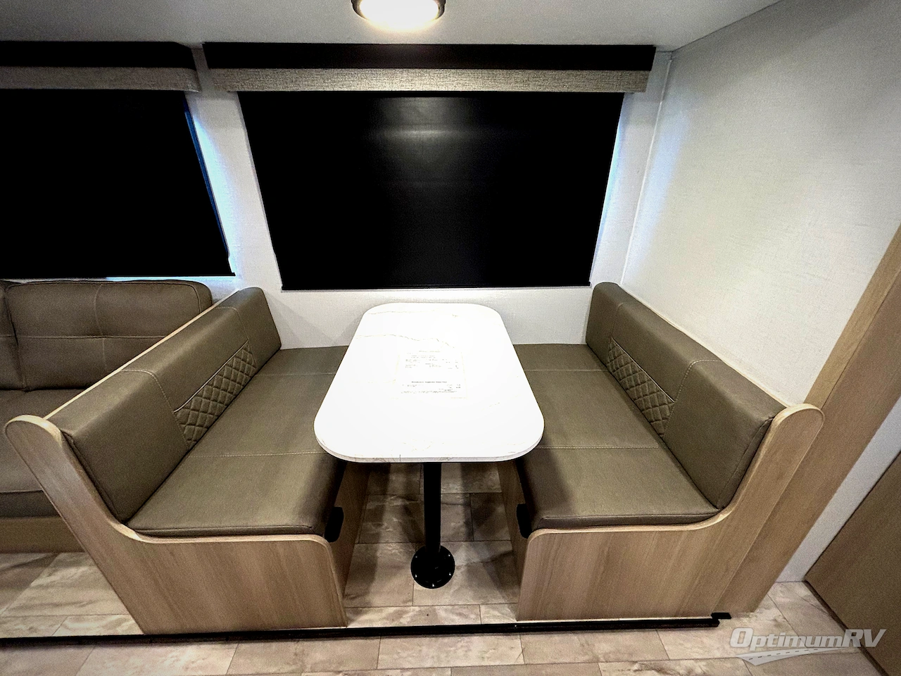 2025 Dutchmen Kodiak 270BHSL Photo 9