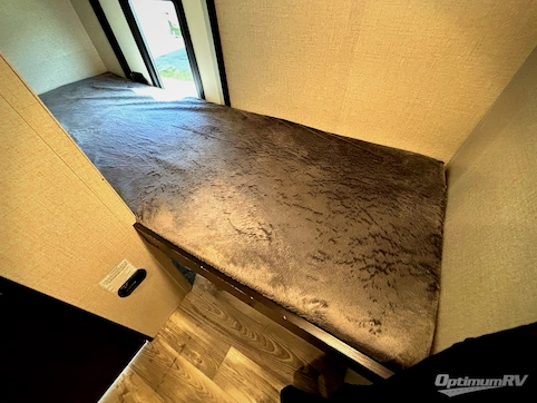 2022 Starcraft Super Lite Maxx 17BH RV Photo 4