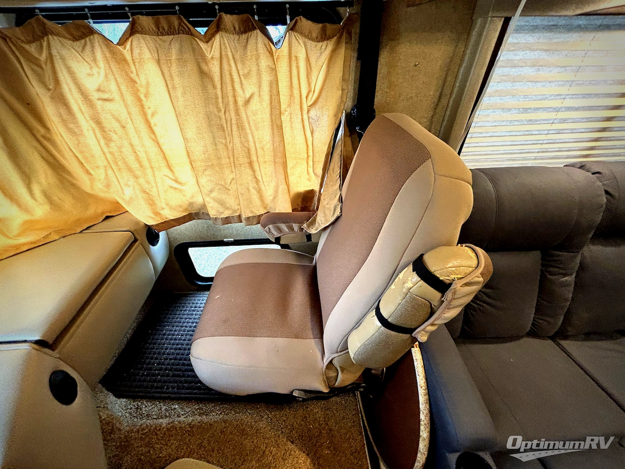 2016 Thor ACE 30.2 Photo 9