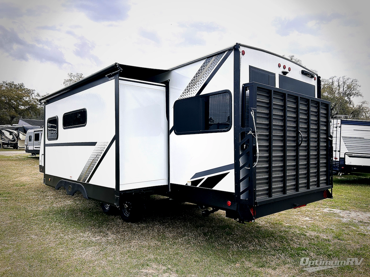 2025 Dutchmen Kodiak Ultra-Lite 308BHSL Photo 3