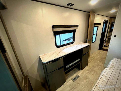 2025 Dutchmen Kodiak Ultimate 3361RKSL RV Floorplan Photo