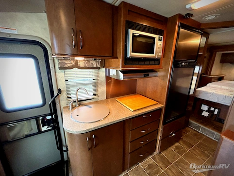 2013 Thor Citation Sprinter 24SR RV Photo 2