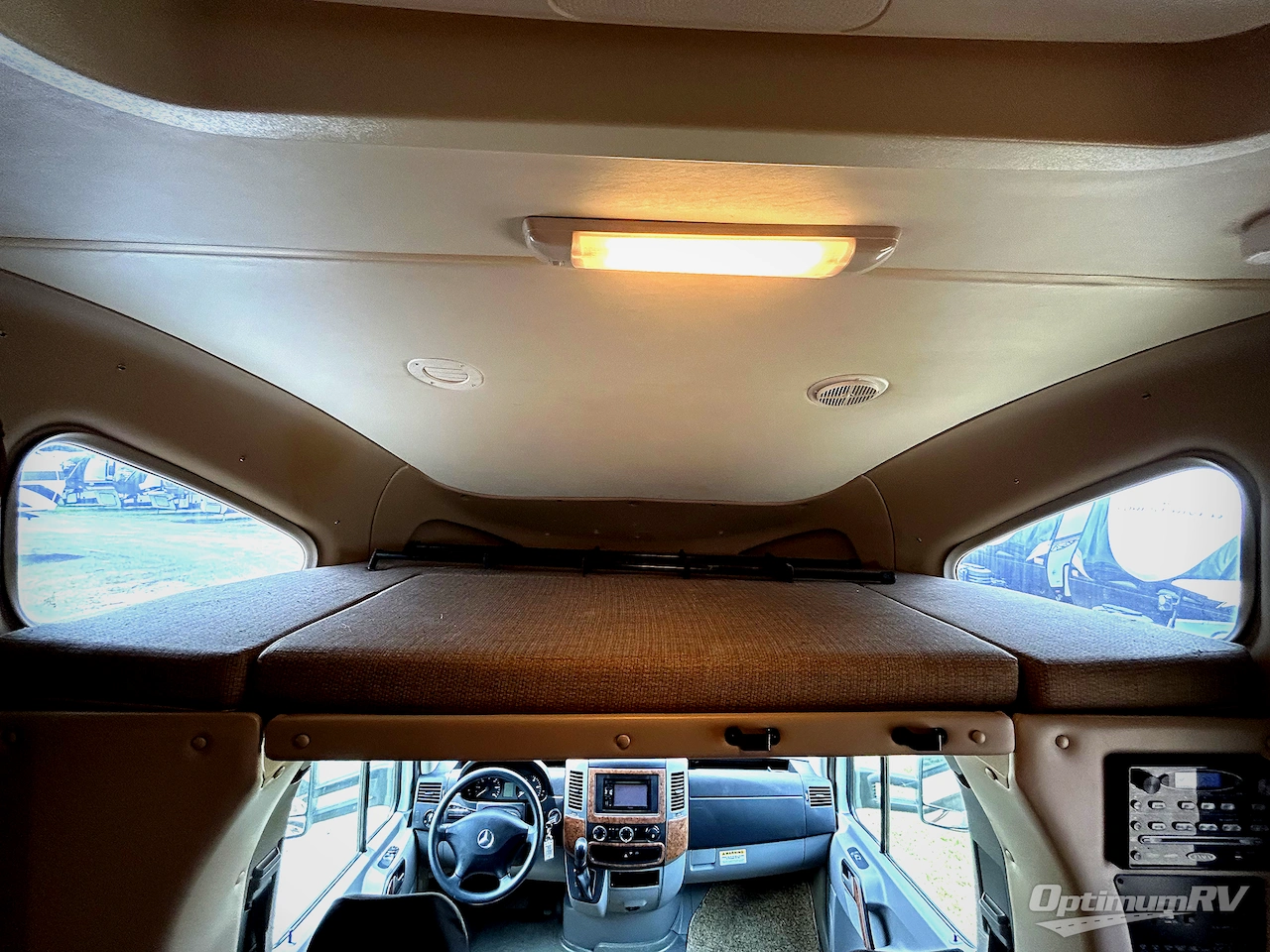 2013 Thor Citation Sprinter 24SR Photo 10