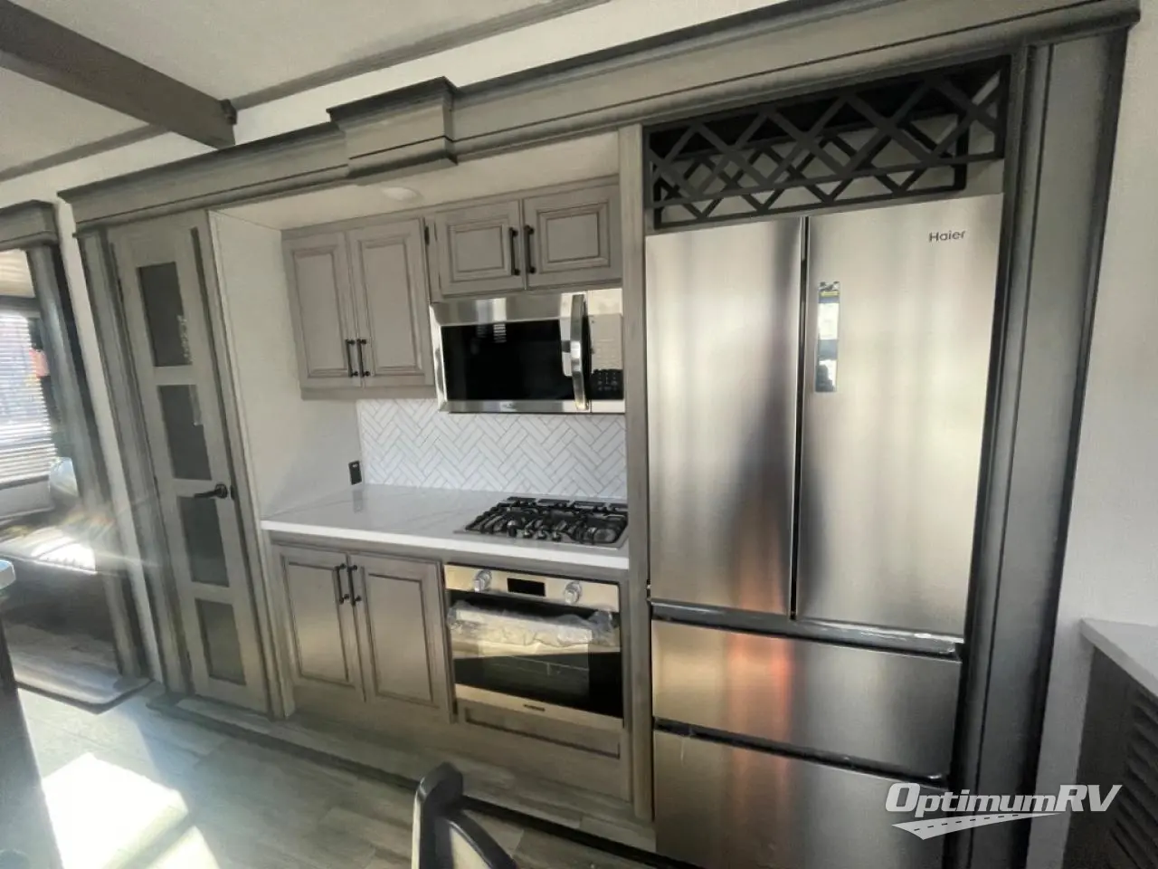 2024 Keystone Residence 40RDEN Photo 8