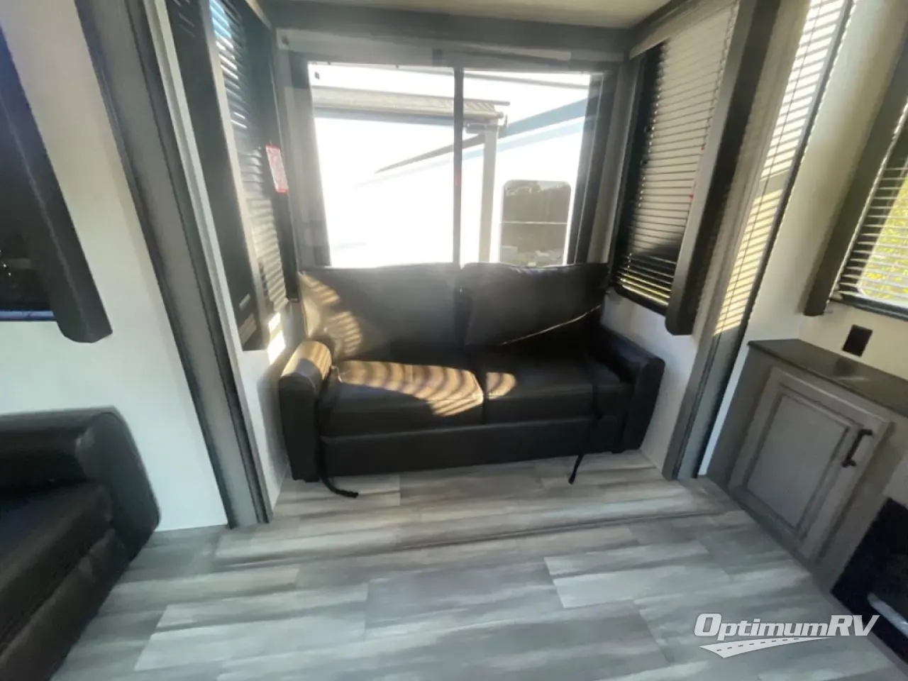 2024 Keystone Residence 40RDEN Photo 13