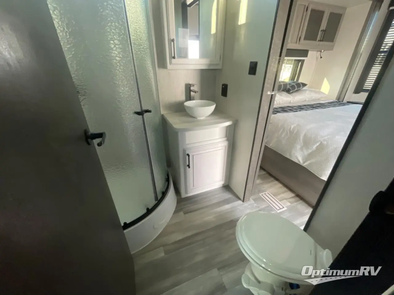 2024 Keystone Residence 40RDEN Photo 15