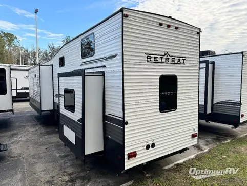 2023 Keystone Retreat 39LOFT RV Photo 2