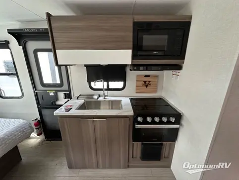 2024 Venture Sonic 211VDB RV Photo 3