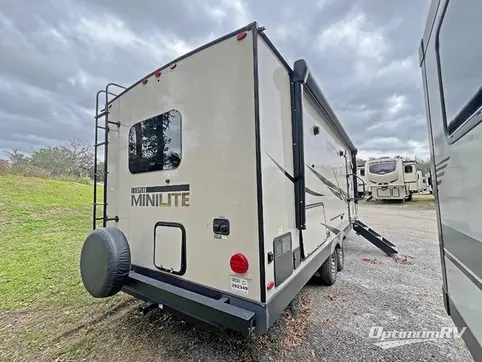 2022 Forest River Rockwood Mini Lite 2506S RV Photo 2