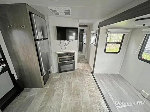 2022 Forest River Rockwood Mini Lite 2506S RV Photo 3