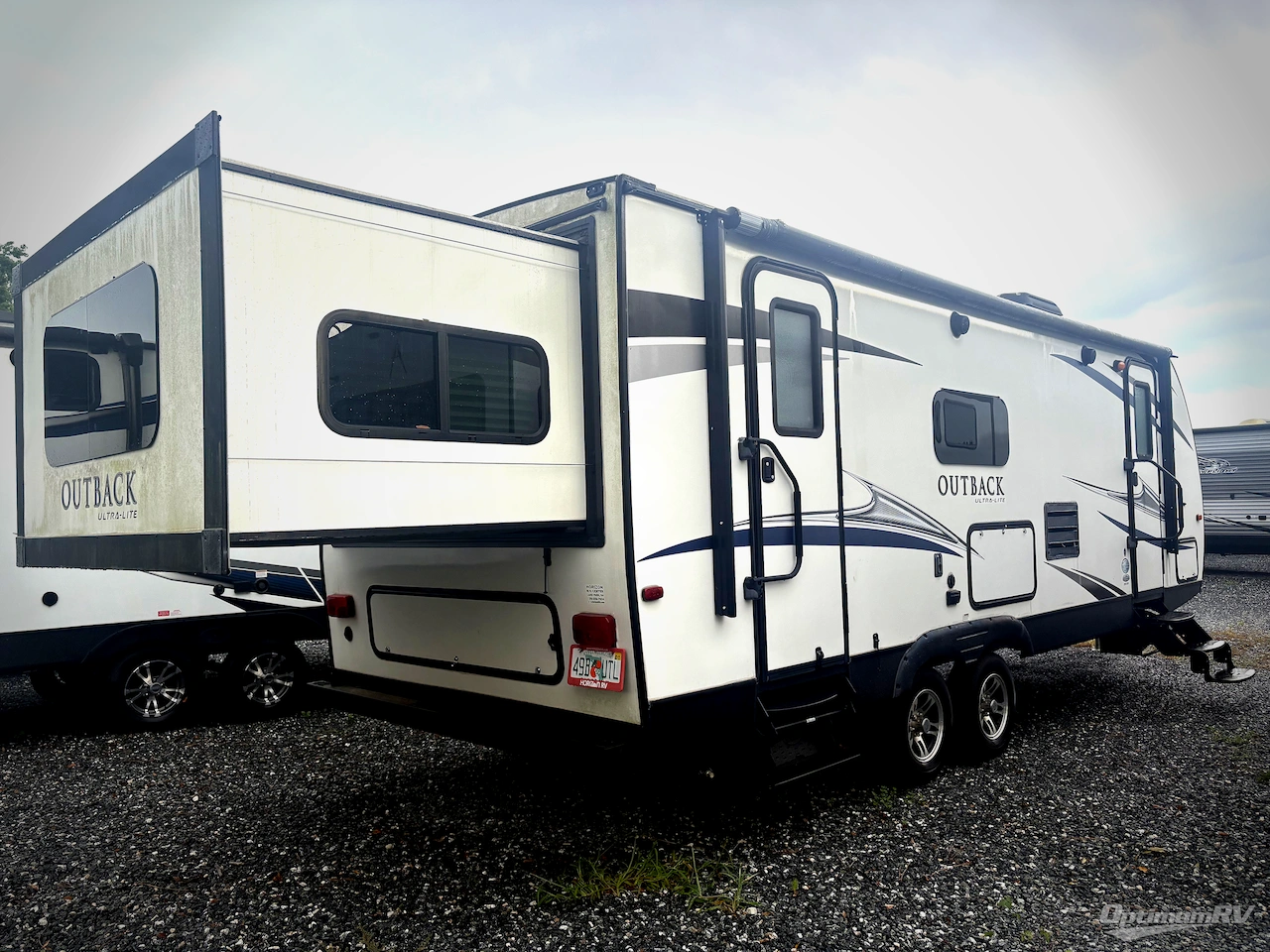 2017 Keystone Outback Ultra Lite 250URS Photo 2