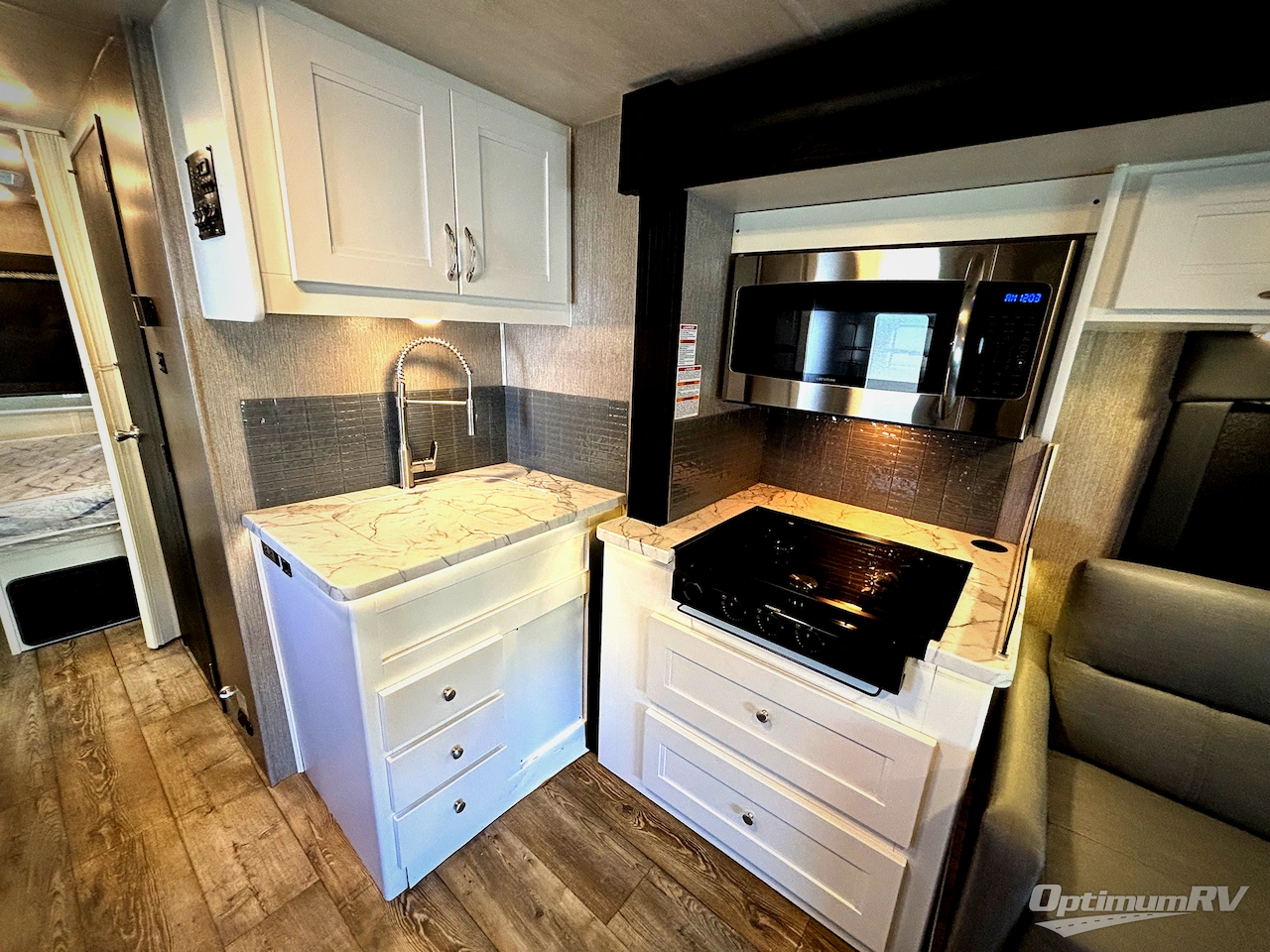 2024 NeXus Viper 29V Photo 5