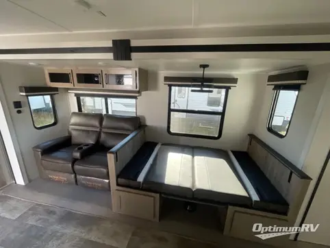 2024 Palomino Puma 29BHQB RV Photo 2