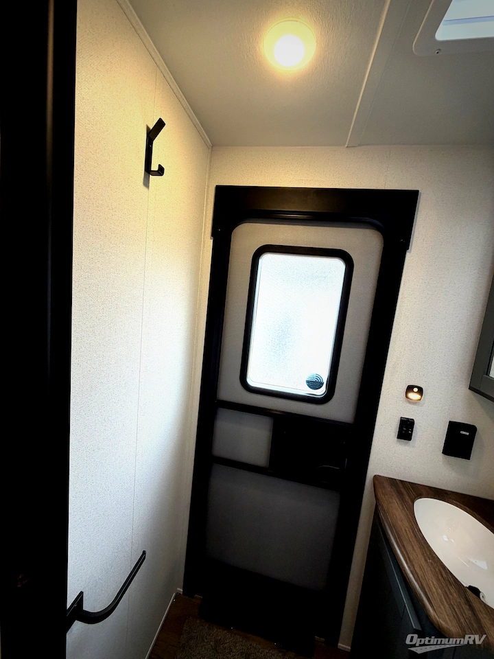 2027 Forest River Puma 32BHQS Photo 12