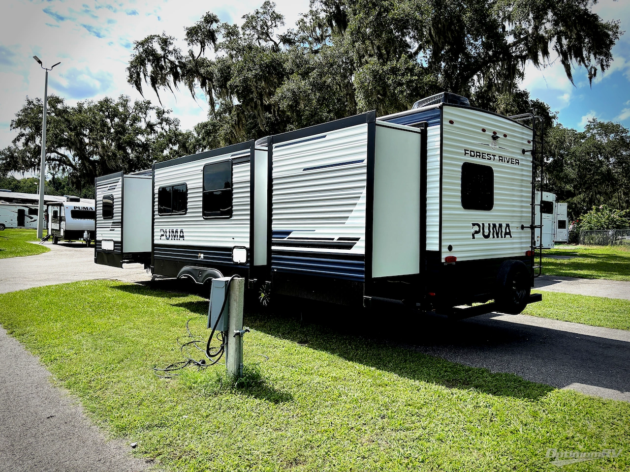 2027 Forest River Puma 32BHFS Photo 3