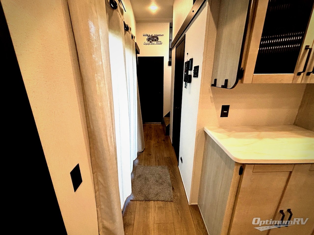 2027 Forest River Puma Vista 402LFT Photo 13