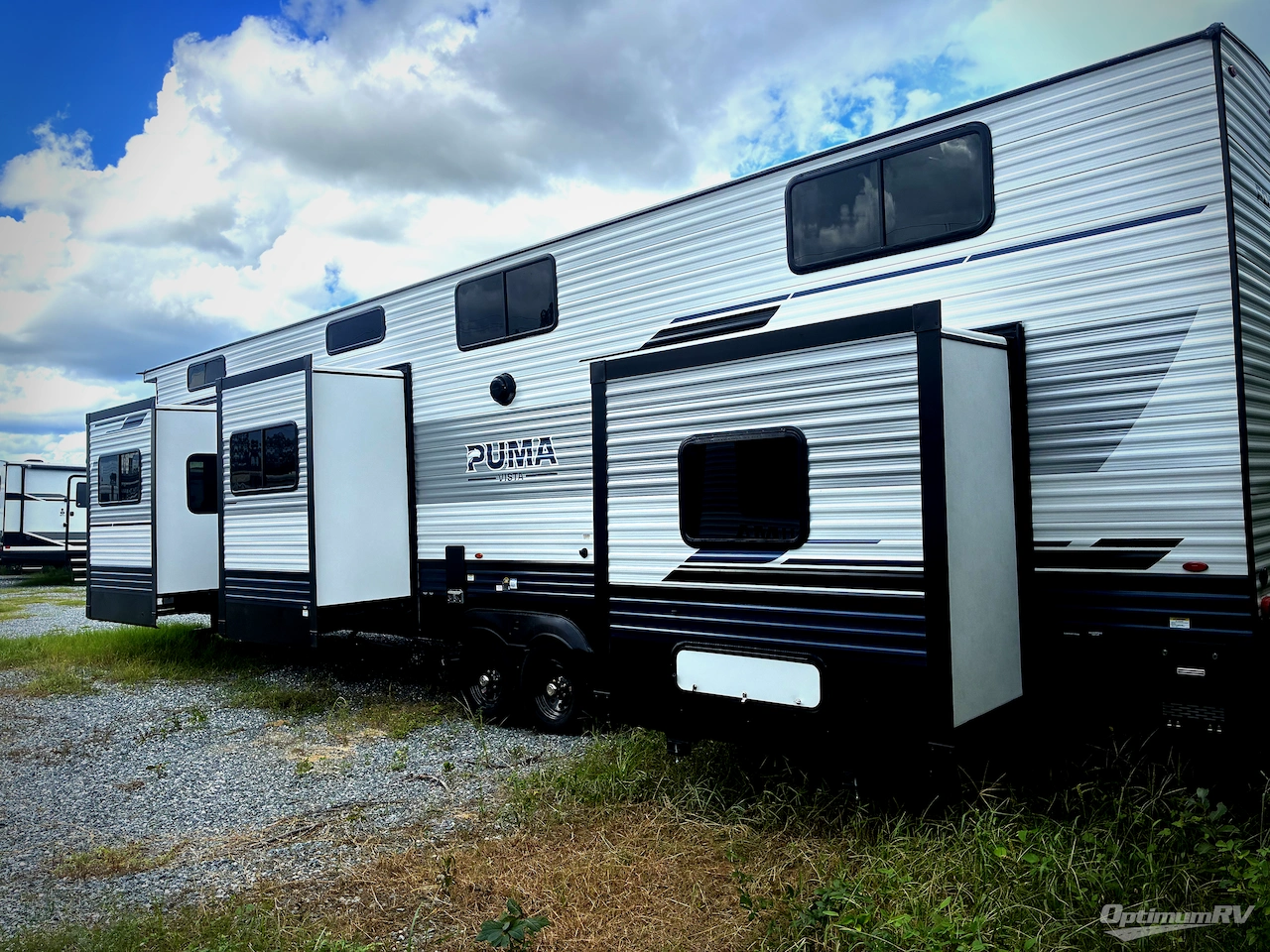 2027 Forest River Puma Vista 403LFT Photo 3