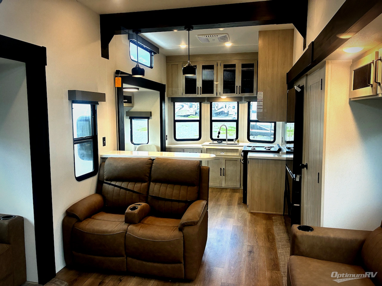 2027 Forest River Puma Vista 403LFT Photo 4