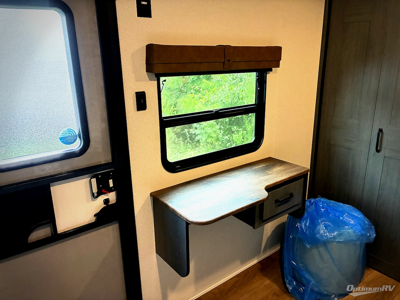 2027 Forest River Puma Vista 403LFT Photo 22