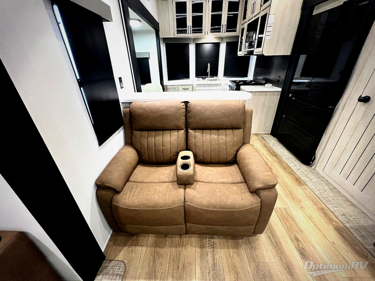 2027 Forest River Puma Vista 403LFT Photo 10