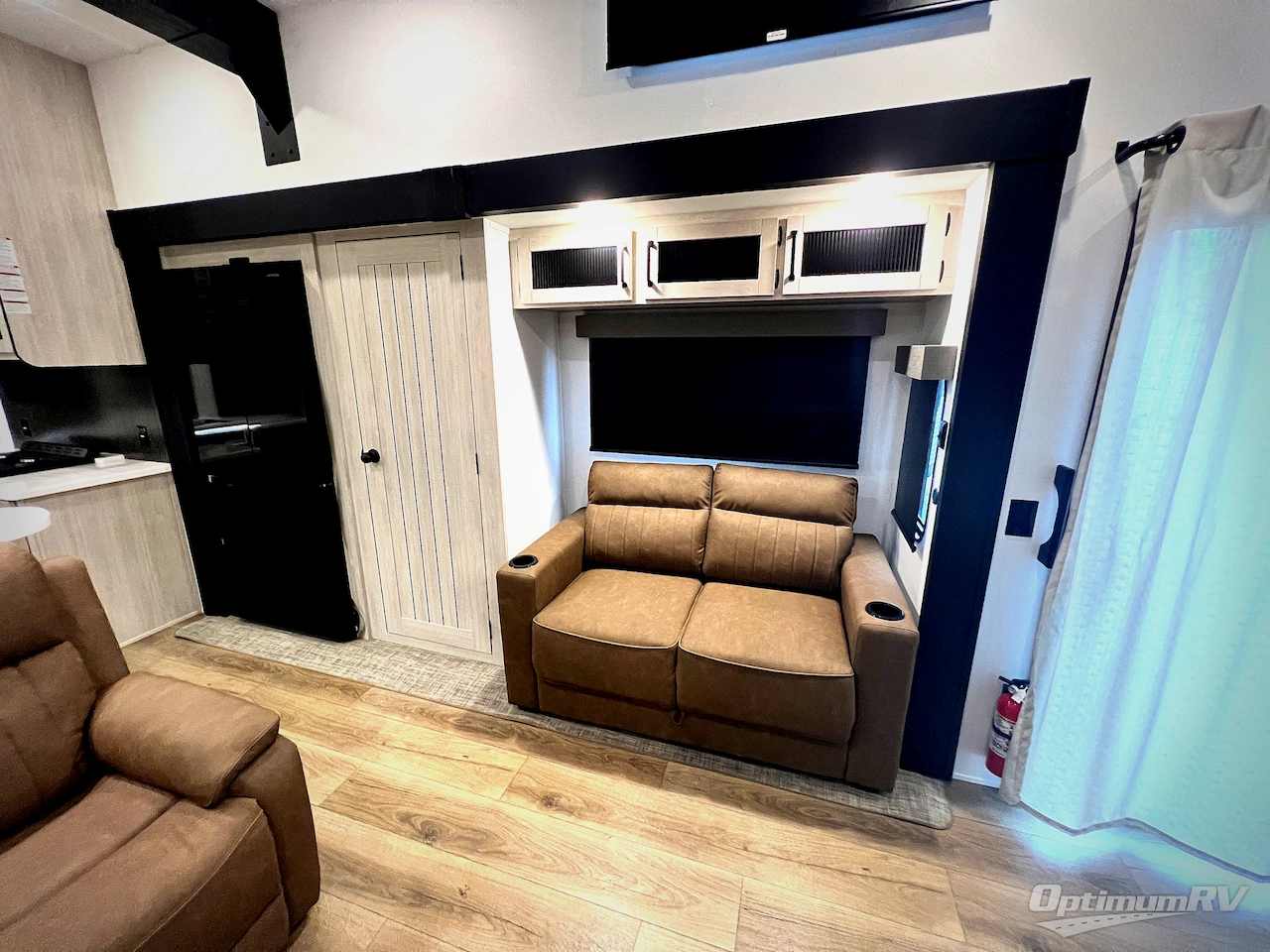 2027 Forest River Puma Vista 403LFT Photo 11