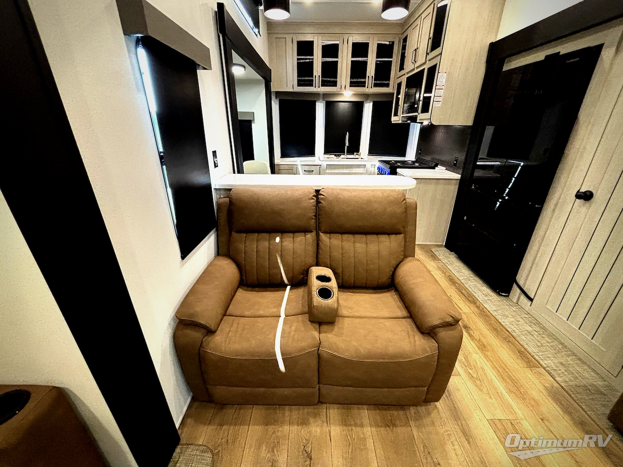 2027 Forest River Puma Vista 403LFT Photo 12