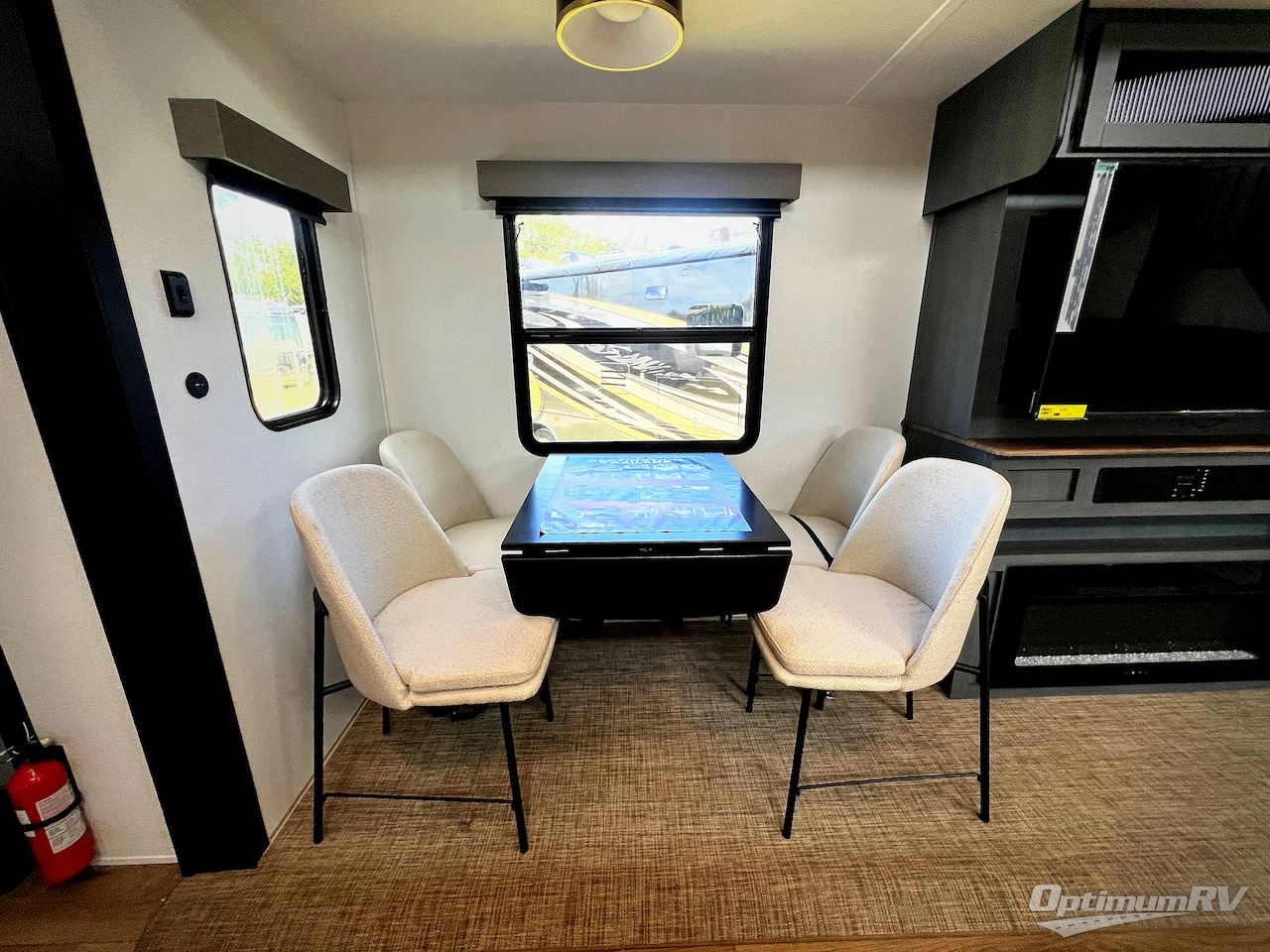 2027 Forest River Puma Vista 420LFT Photo 8