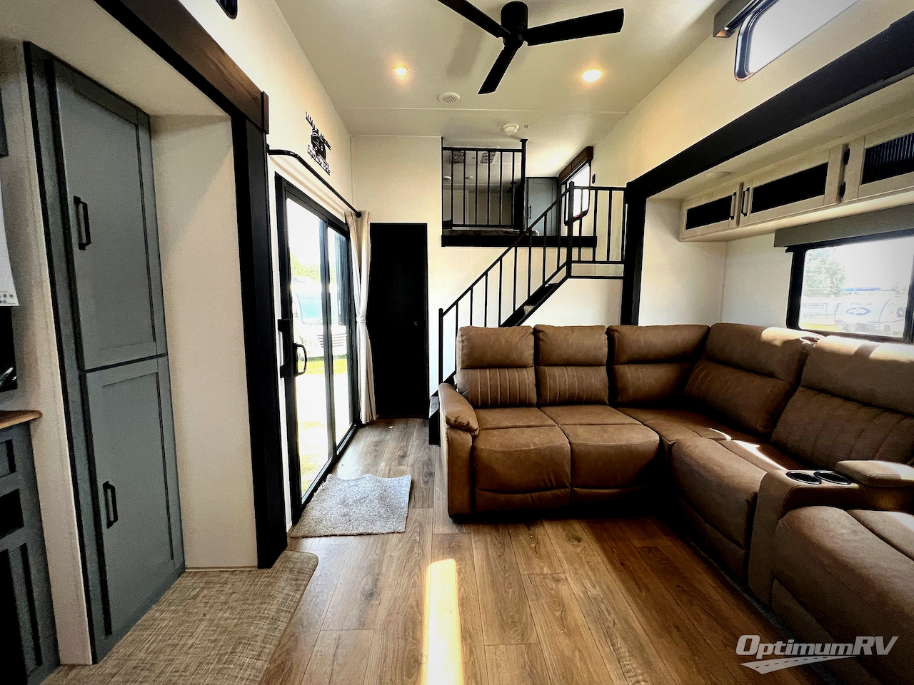 2027 Forest River Puma Vista 420LFT Photo 18
