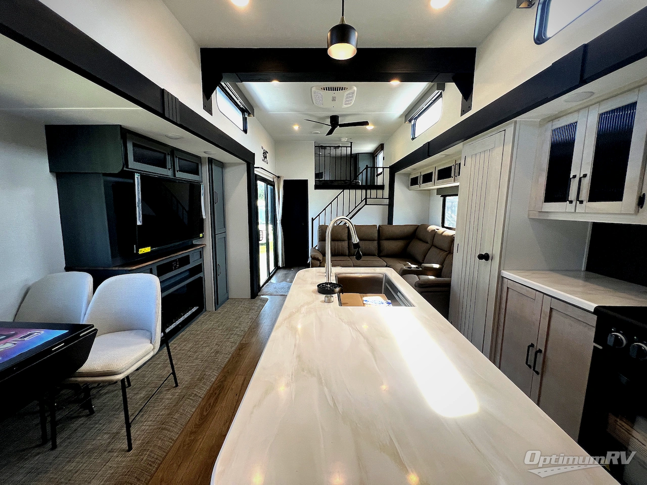 2027 Forest River Puma Vista 420LFT Photo 23