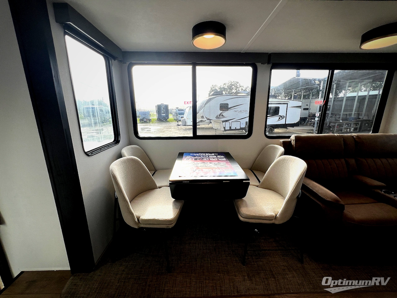 2027 Forest River Puma Vista 421LFT Photo 6