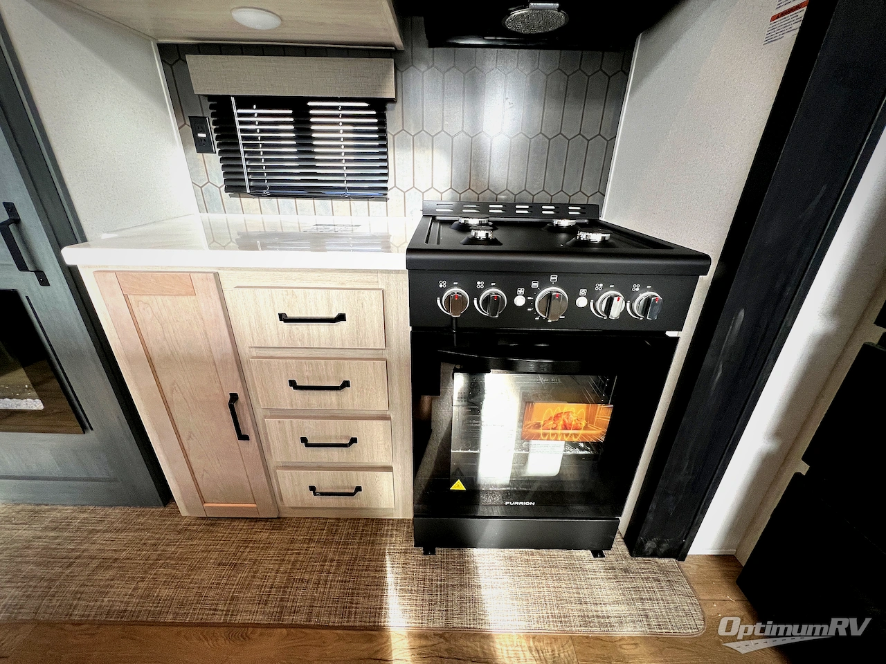 2027 Forest River Puma Vista 421LFT Photo 9