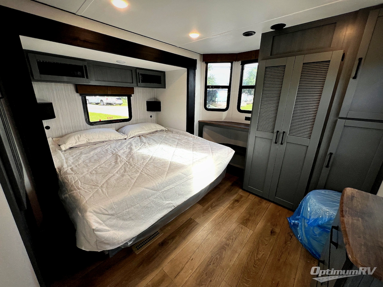 2027 Forest River Puma Vista 421LFT Photo 14