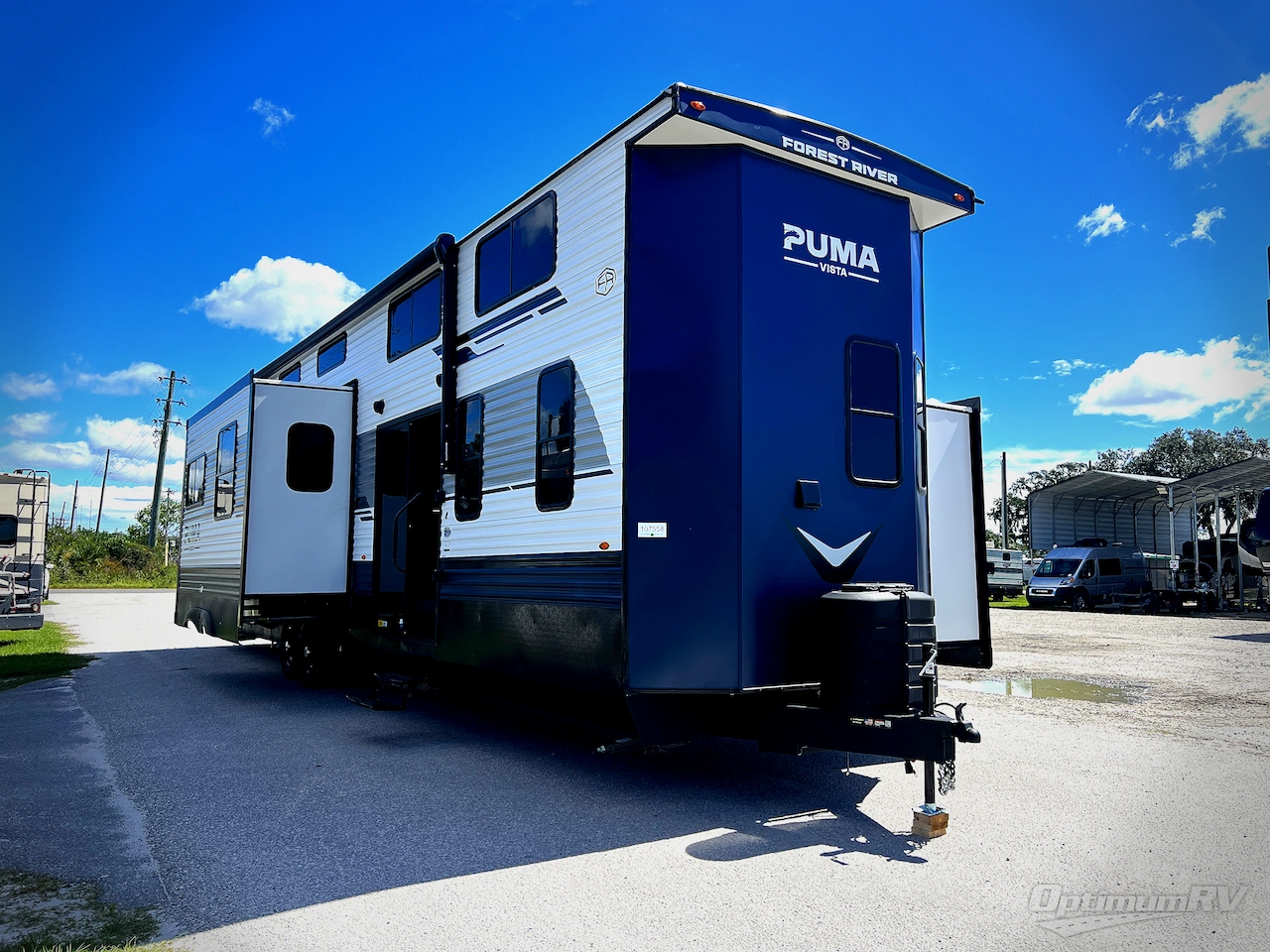 2026 Palomino Puma Destination 421LFT Photo 1